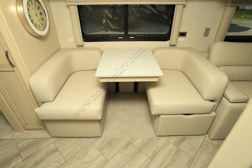2023 Newmar Bay Star Sport 2920