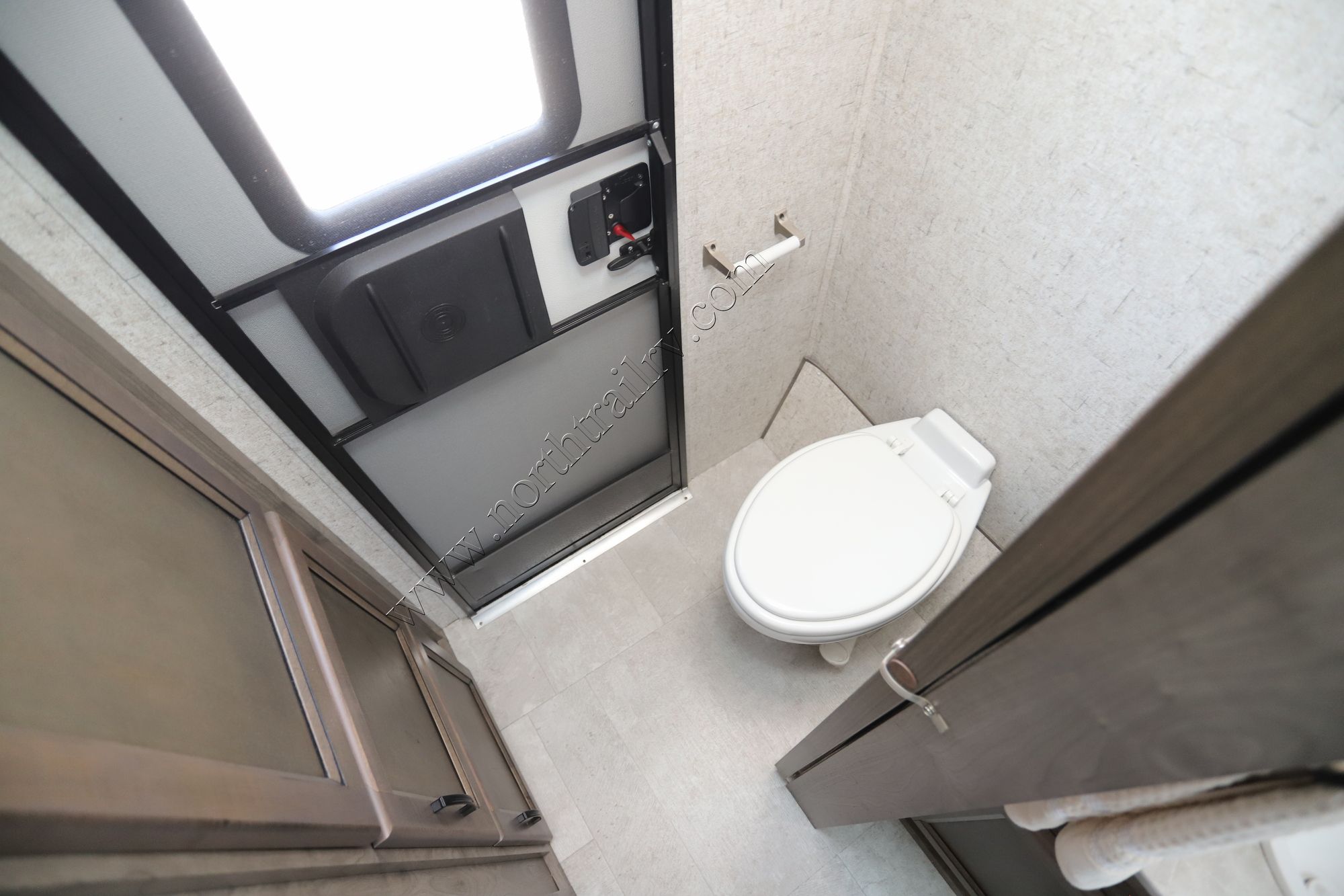 Used 2019 Coachmen Apex 249RBS Travel Trailer  For Sale