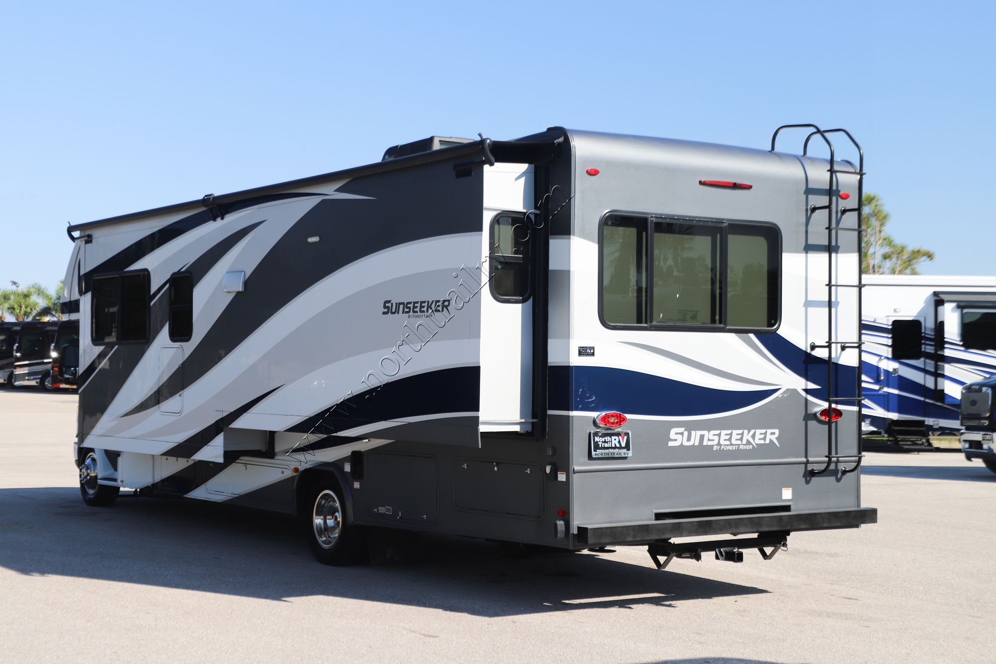 Used 2019 Forest River Sunseeker 3050S Class C  For Sale