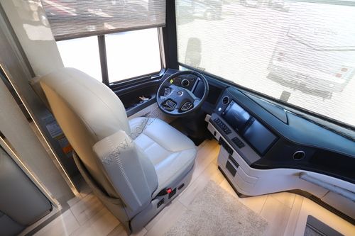 2023 Newmar King Aire 4531