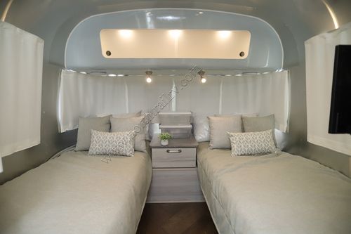 2023 Airstream International 30RB