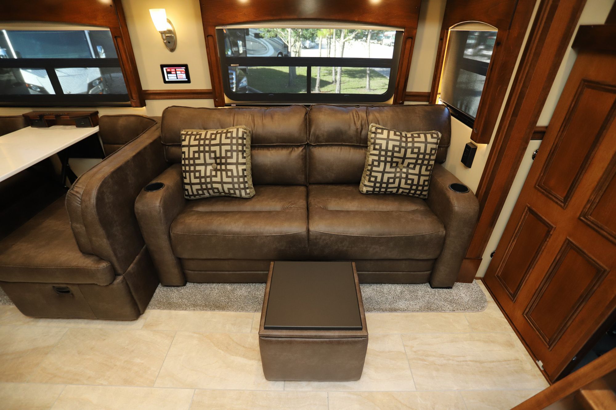 New 2023 Renegade Rv Classic 45CRS Super C  For Sale