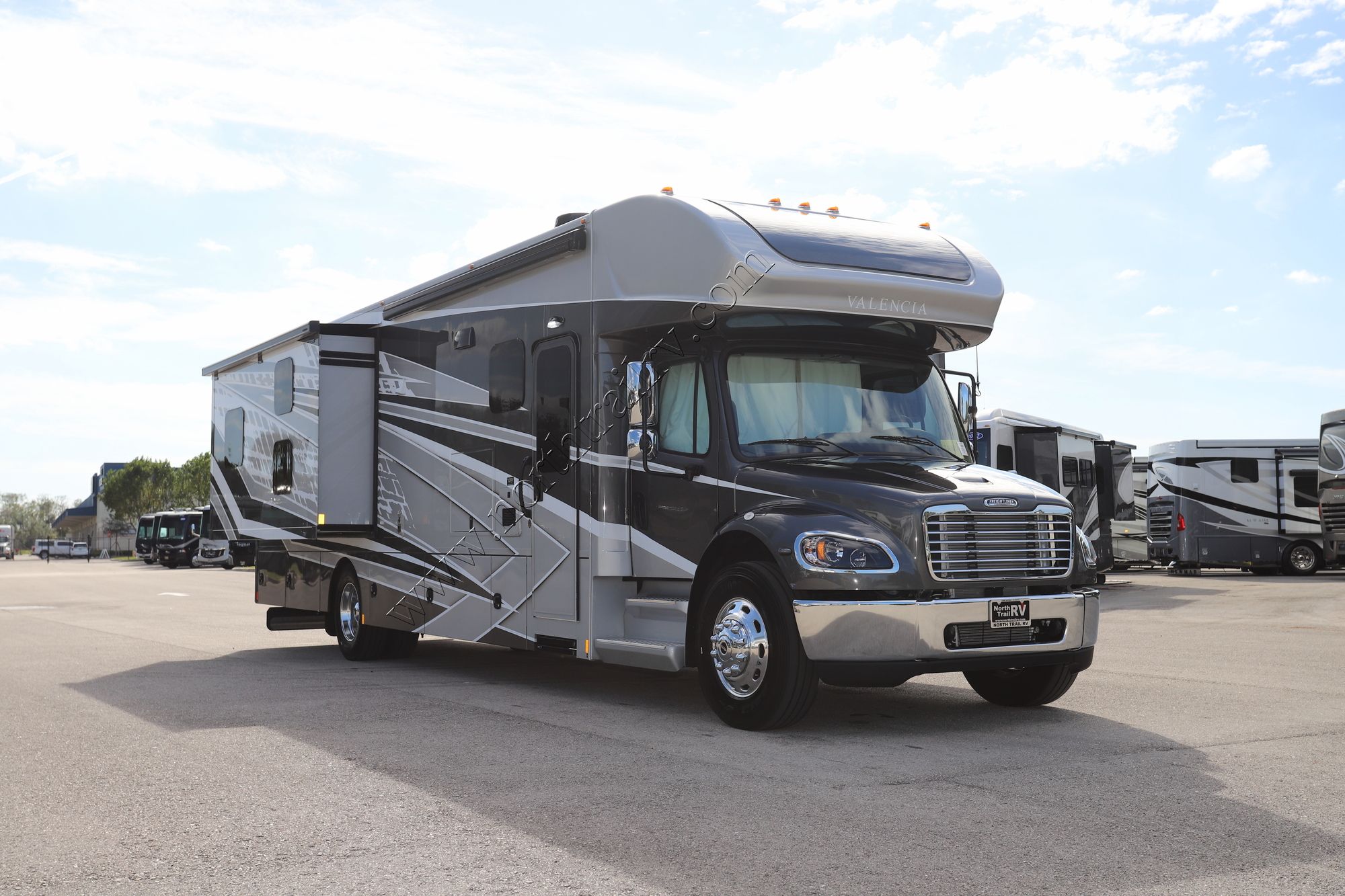 New 2023 Renegade Rv Valencia 38BB Super C  For Sale