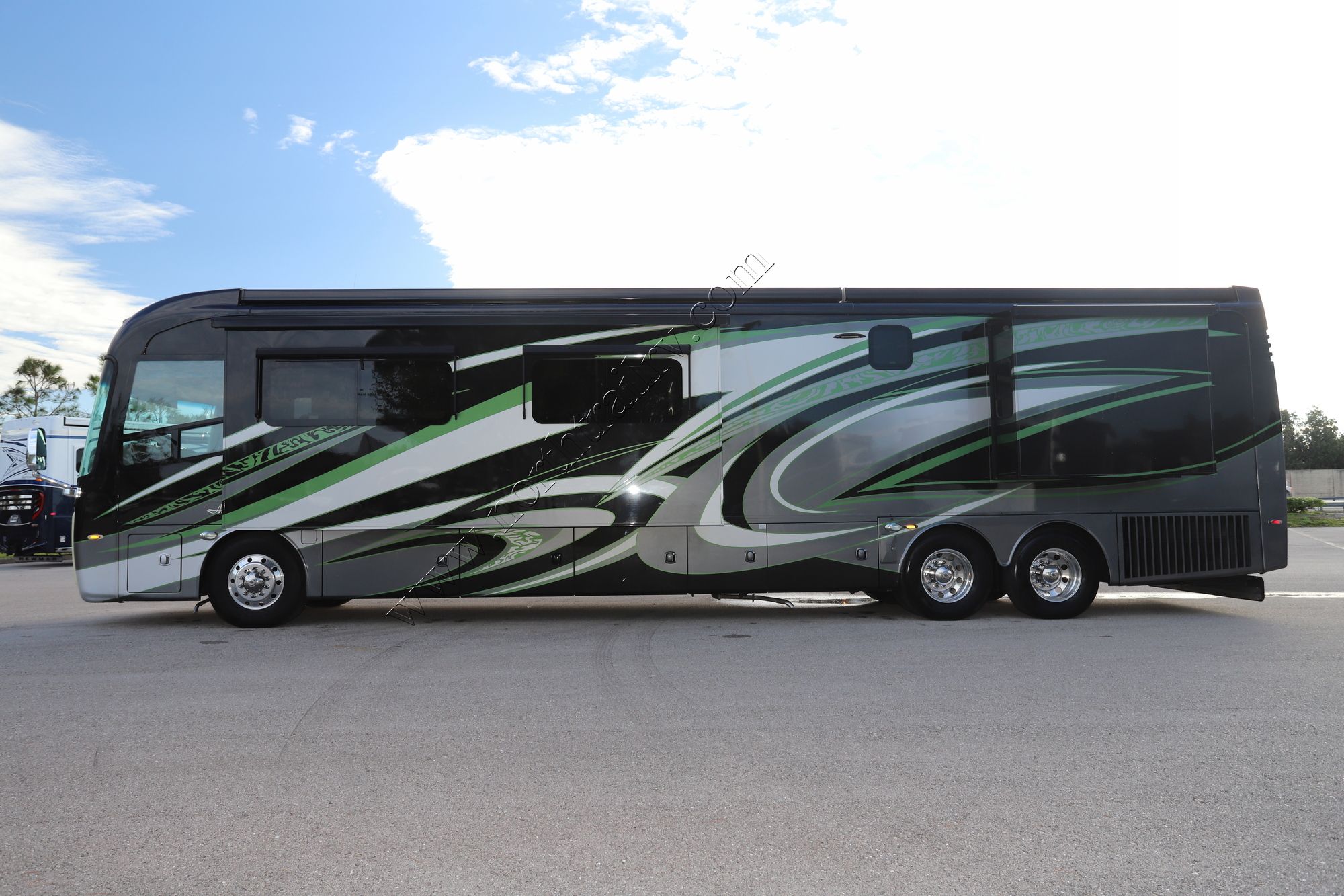 Used 2016 Entegra Anthem 44DLQ Class A  For Sale