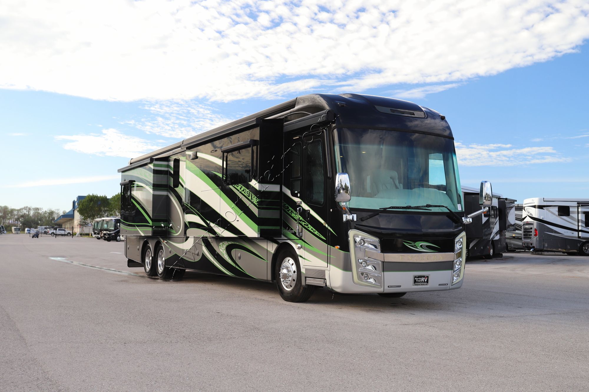 Used 2016 Entegra Anthem 44DLQ Class A  For Sale