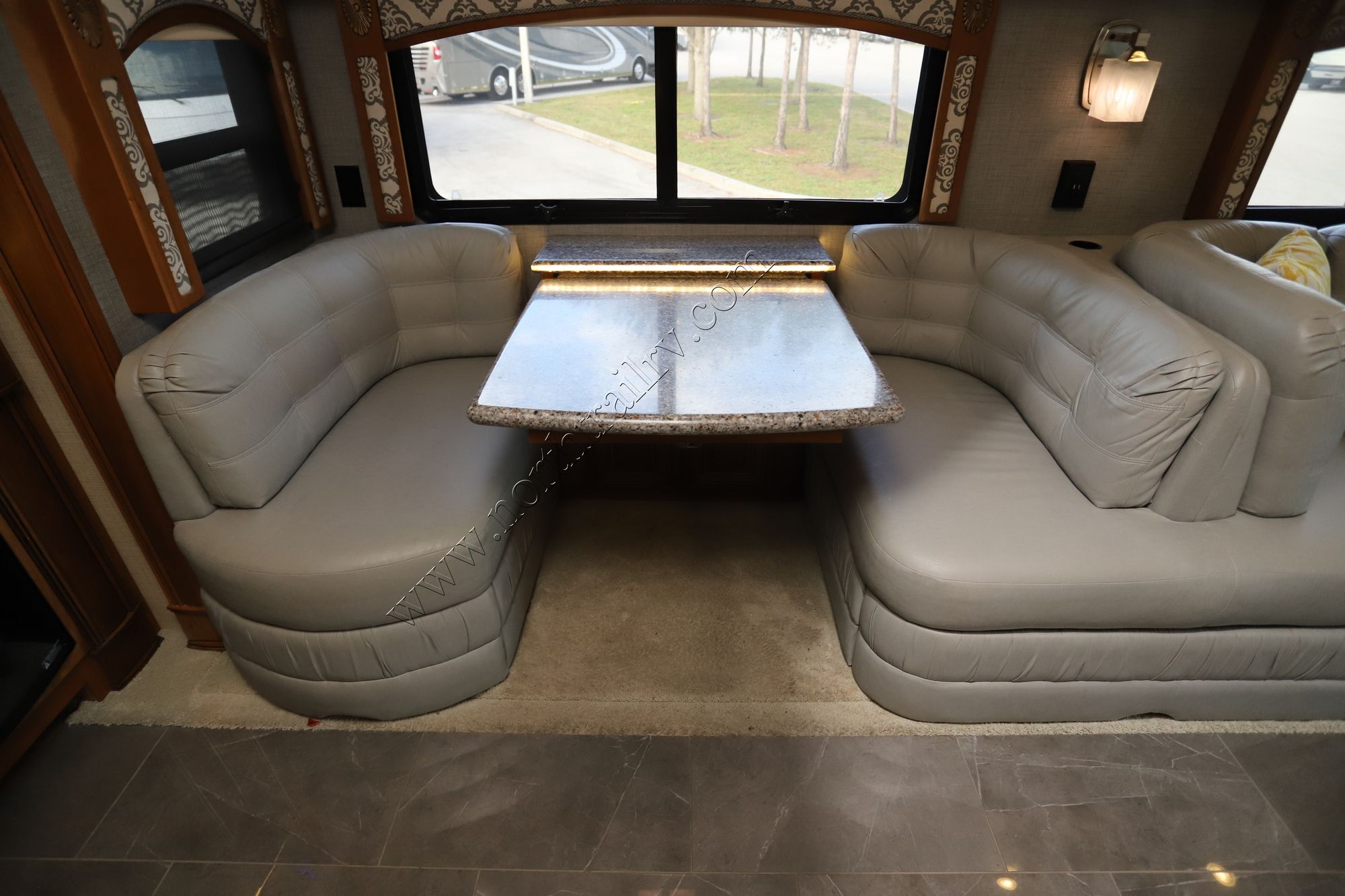 Used 2016 Entegra Anthem 44DLQ Class A  For Sale