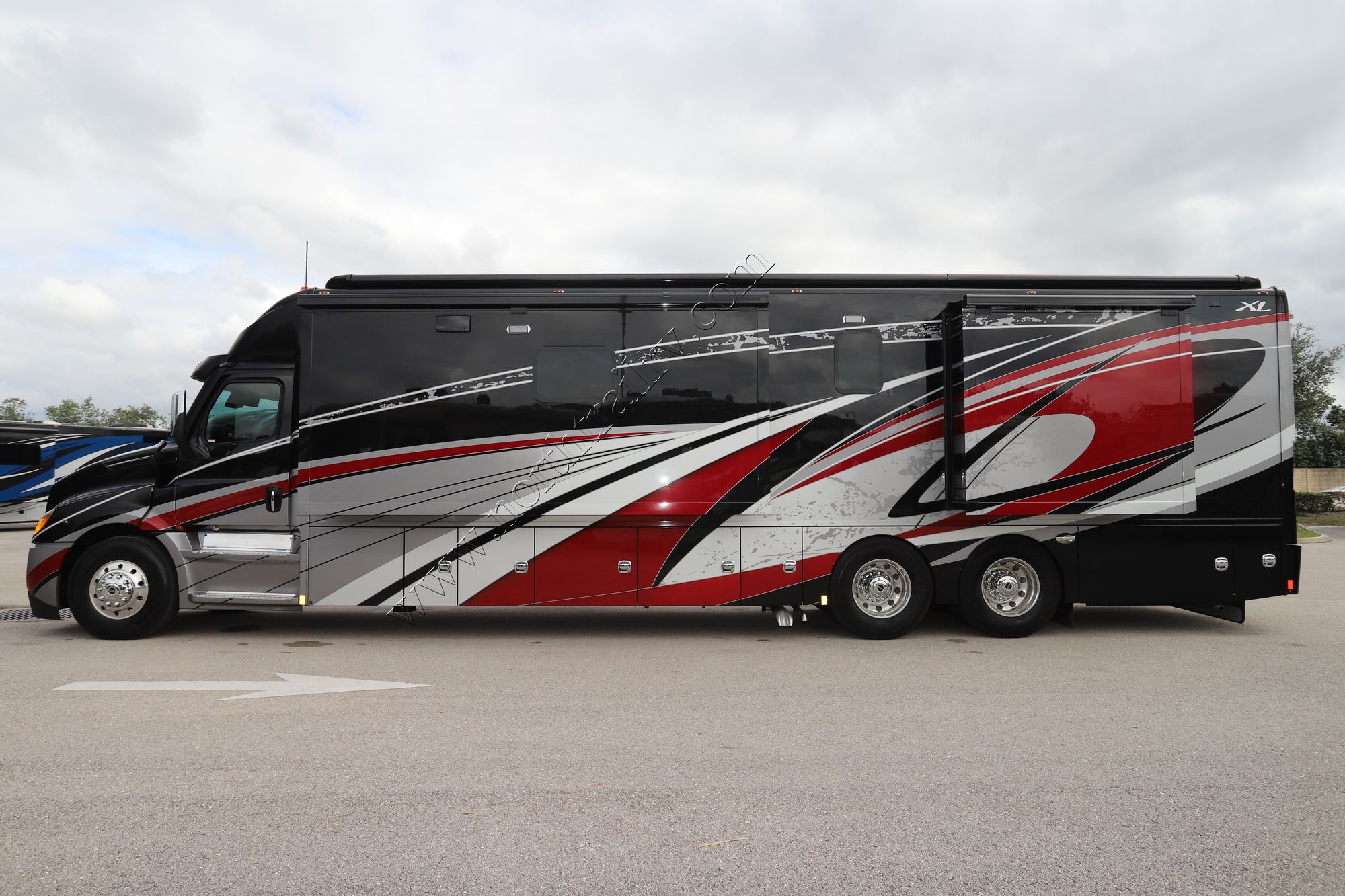 New 2023 Renegade Rv Xl X45QS Super C  For Sale