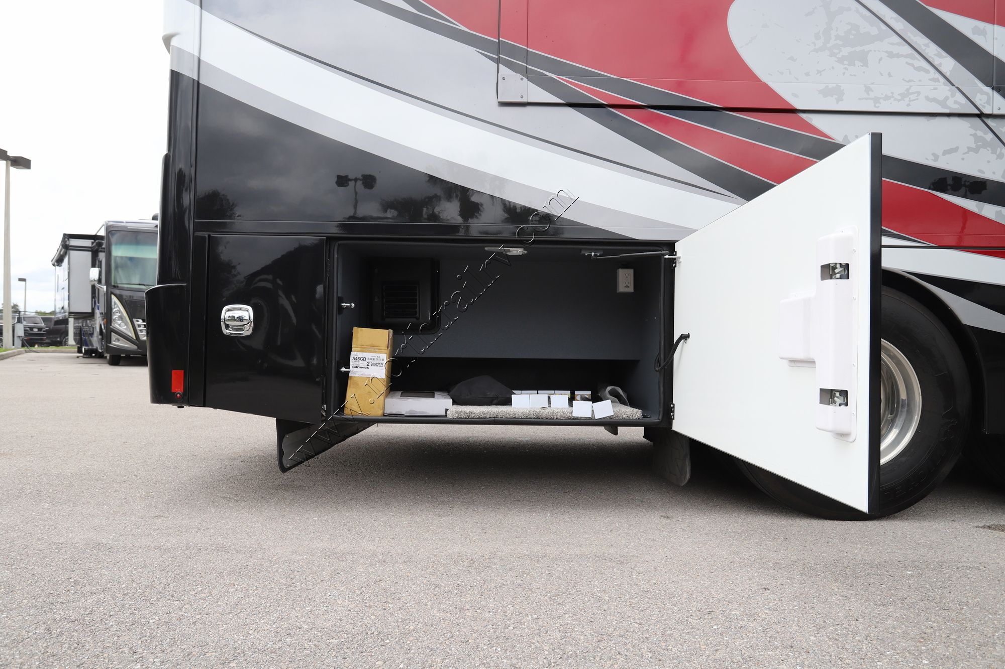 New 2023 Renegade Rv Xl X45QS Super C  For Sale