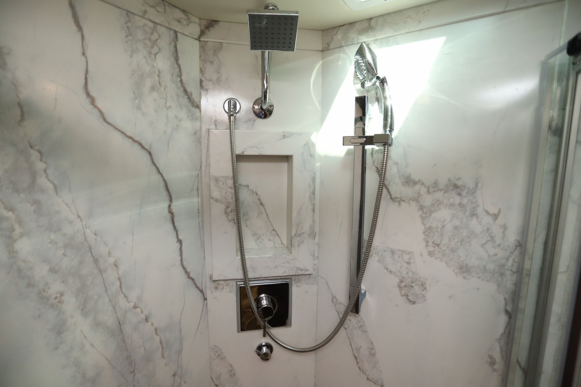 Used 2021 Newmar Ventana 4037 Class A  For Sale