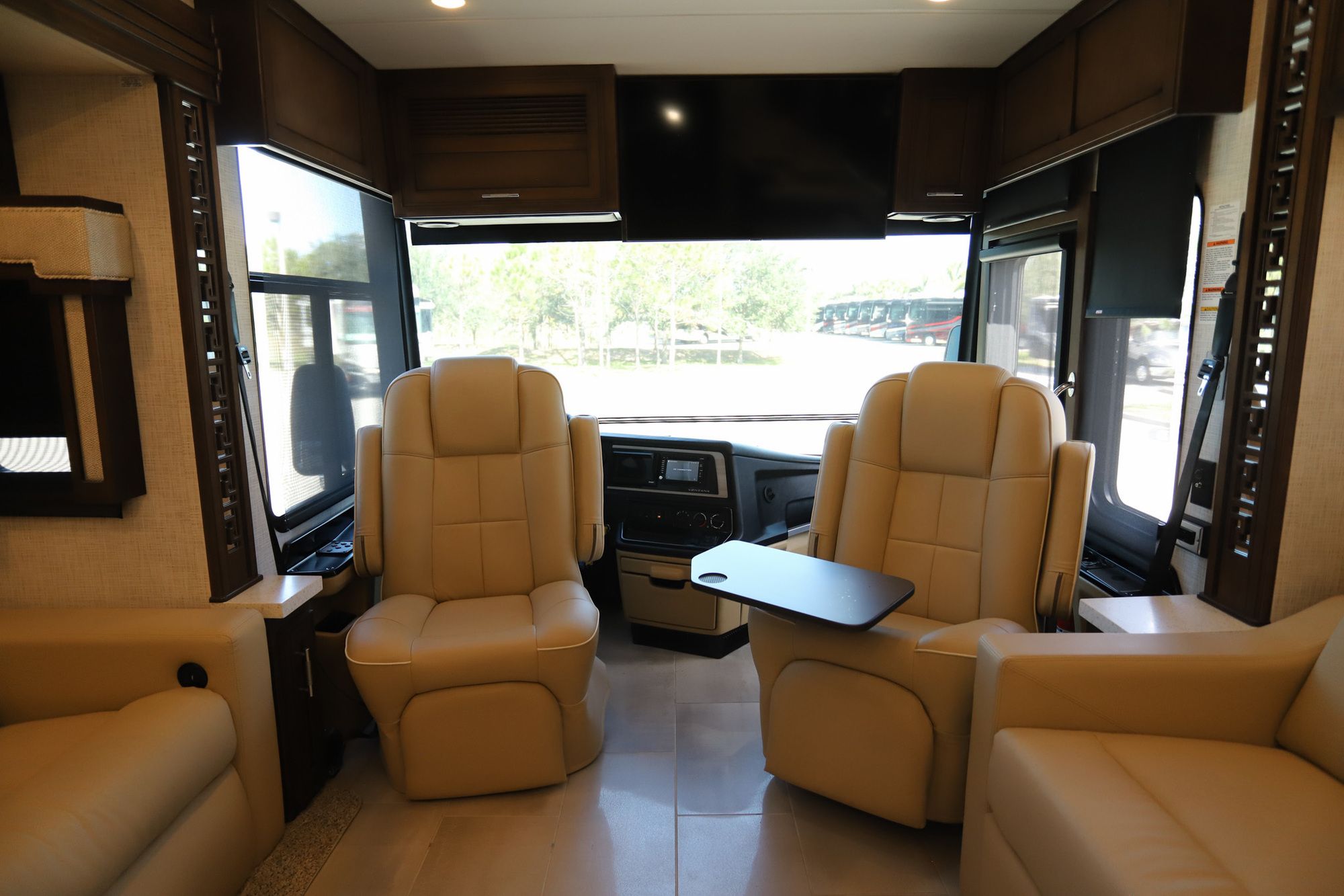 Used 2021 Newmar Ventana 4037 Class A  For Sale