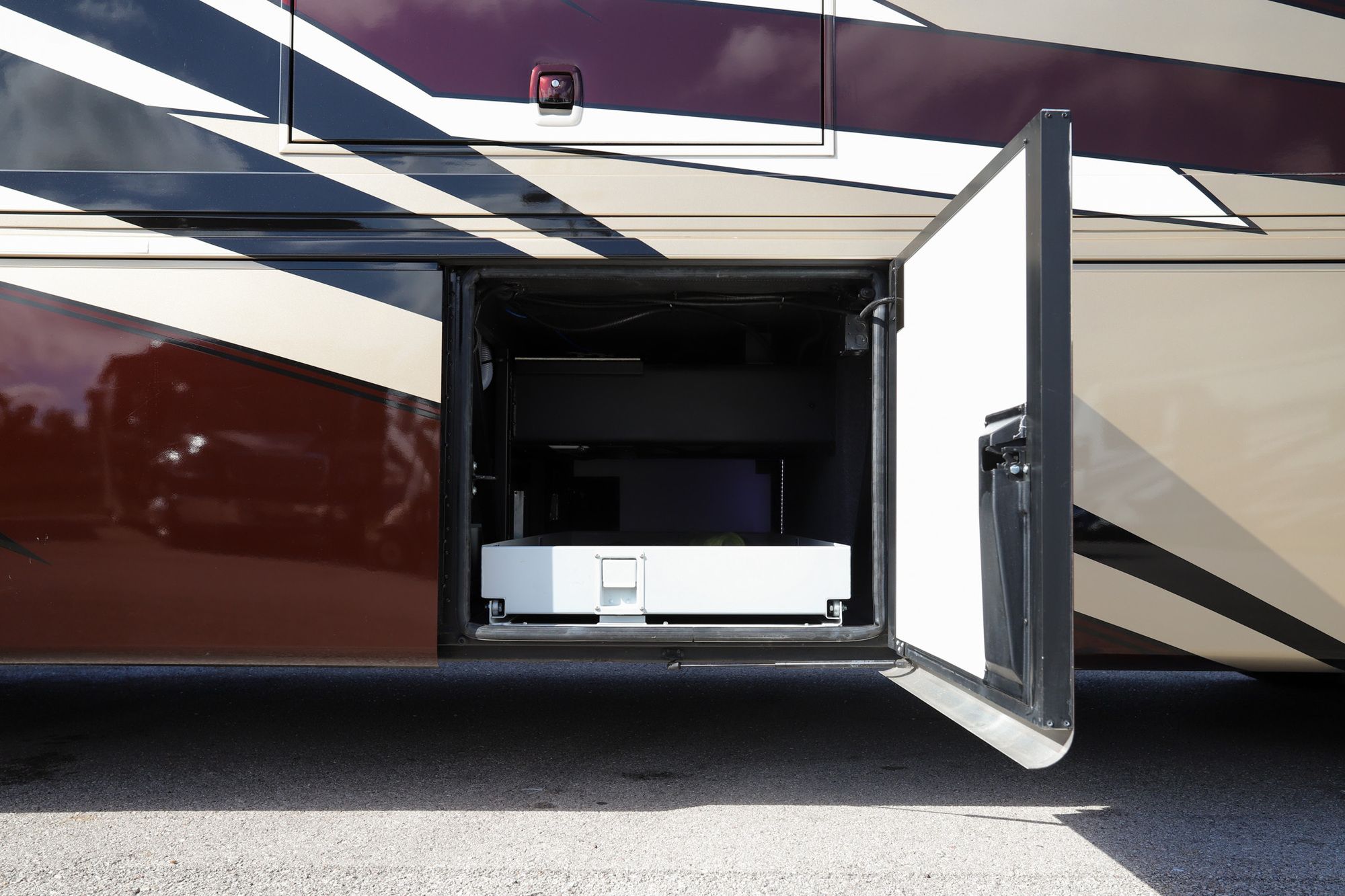 Used 2021 Newmar Ventana 4037 Class A  For Sale