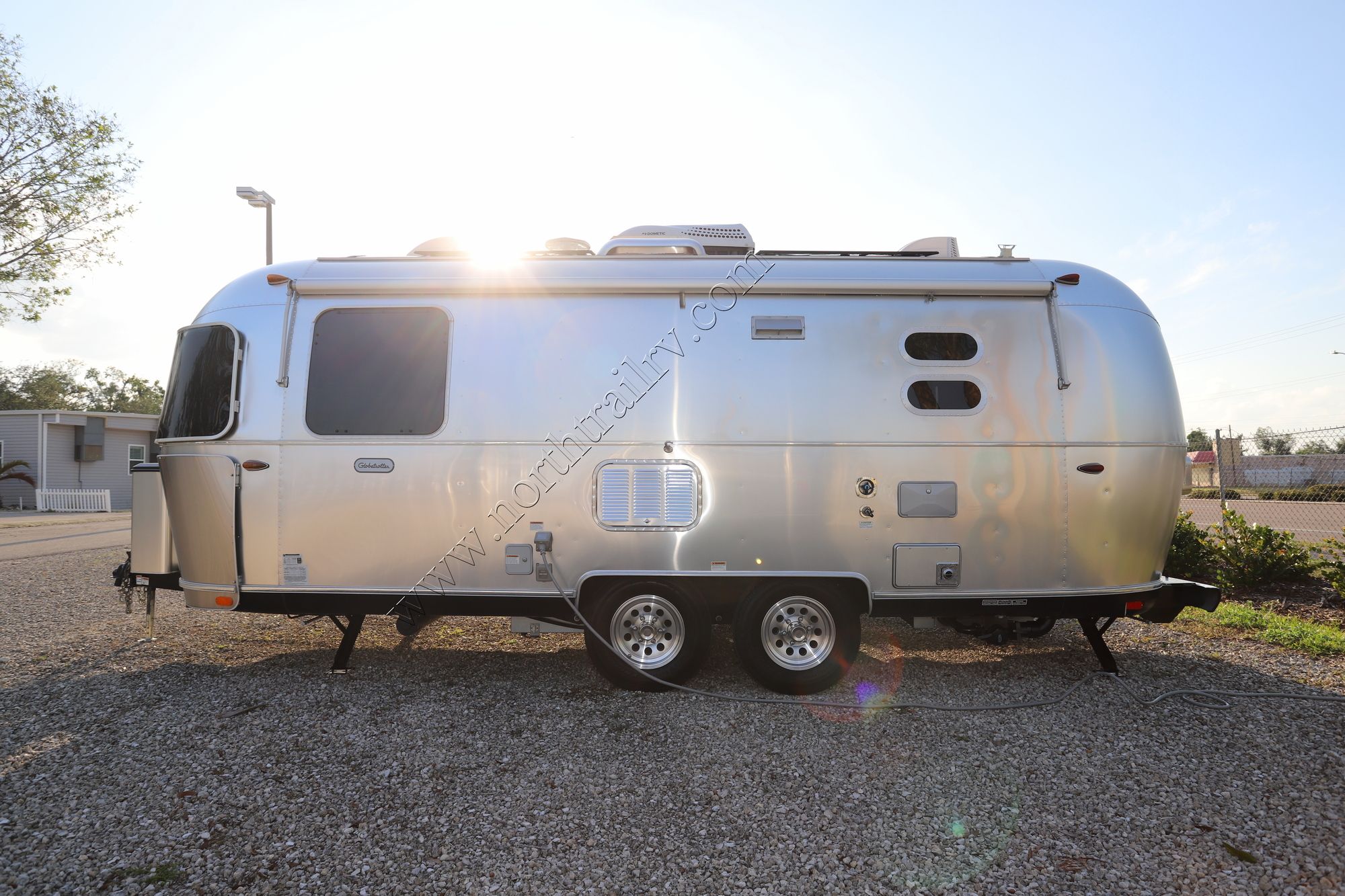 Used 2020 Airstream Globetrotter 23FB Travel Trailer  For Sale