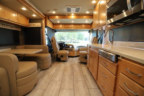 2022 Tiffin Motor Homes Allegro Red 38LL Class A
