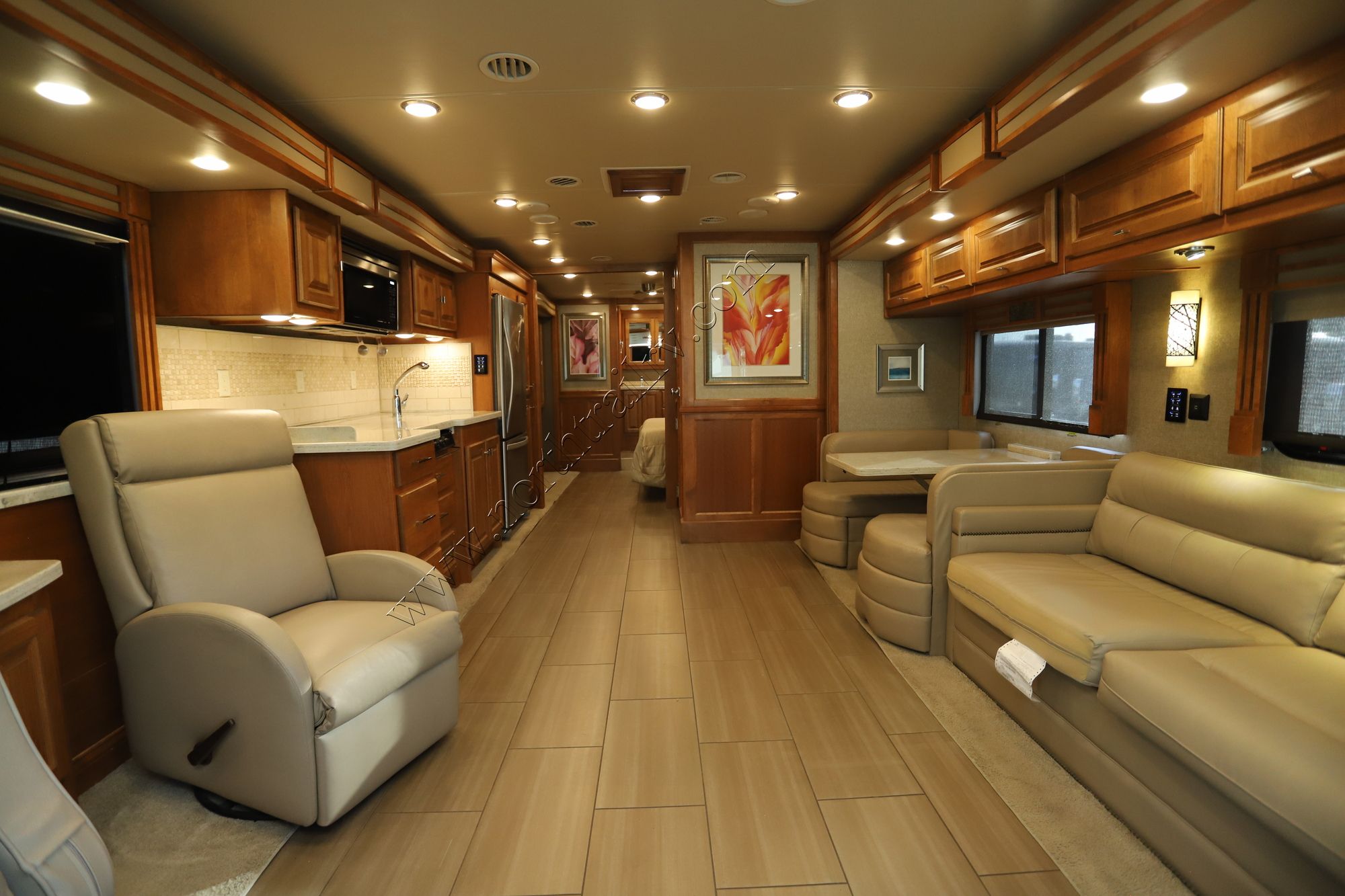 Used 2018 Tiffin Motor Homes Allegro Red 37BA Class A  For Sale