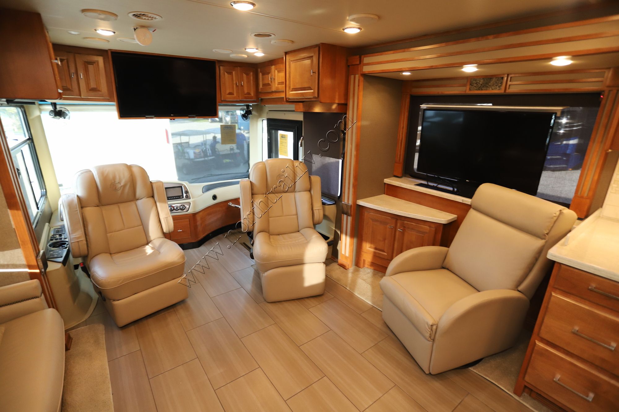 Used 2018 Tiffin Motor Homes Allegro Red 37BA Class A  For Sale