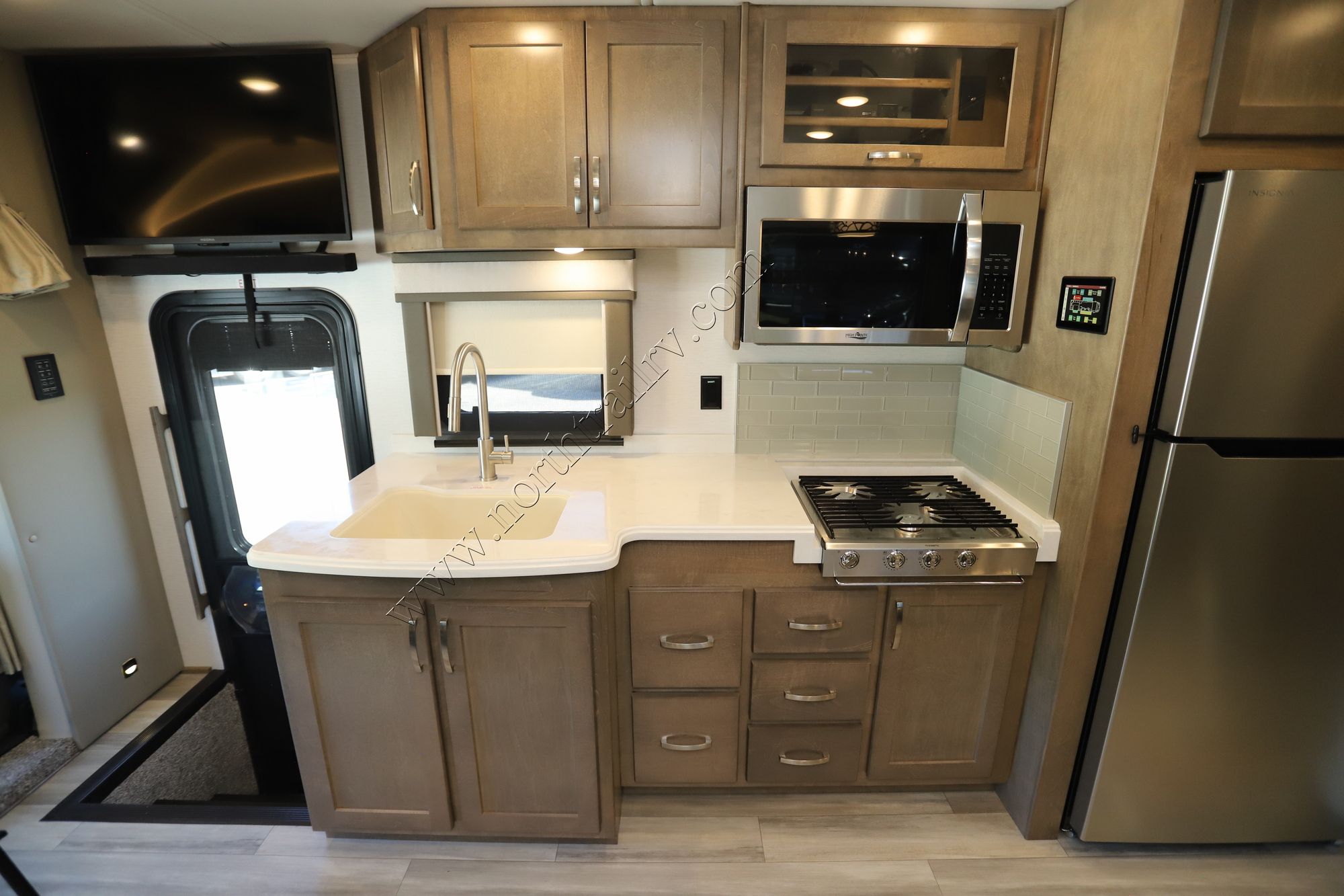 New 2023 Renegade Rv Valencia 38RB Super C  For Sale