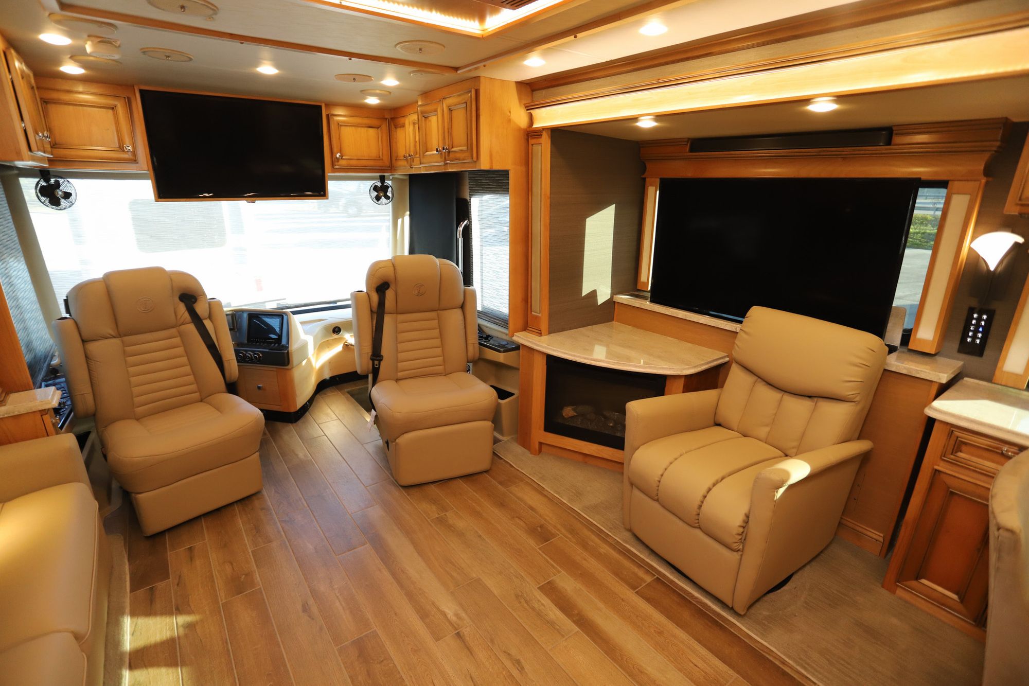 Used 2021 Tiffin Motor Homes Phaeton 40IH Class A  For Sale