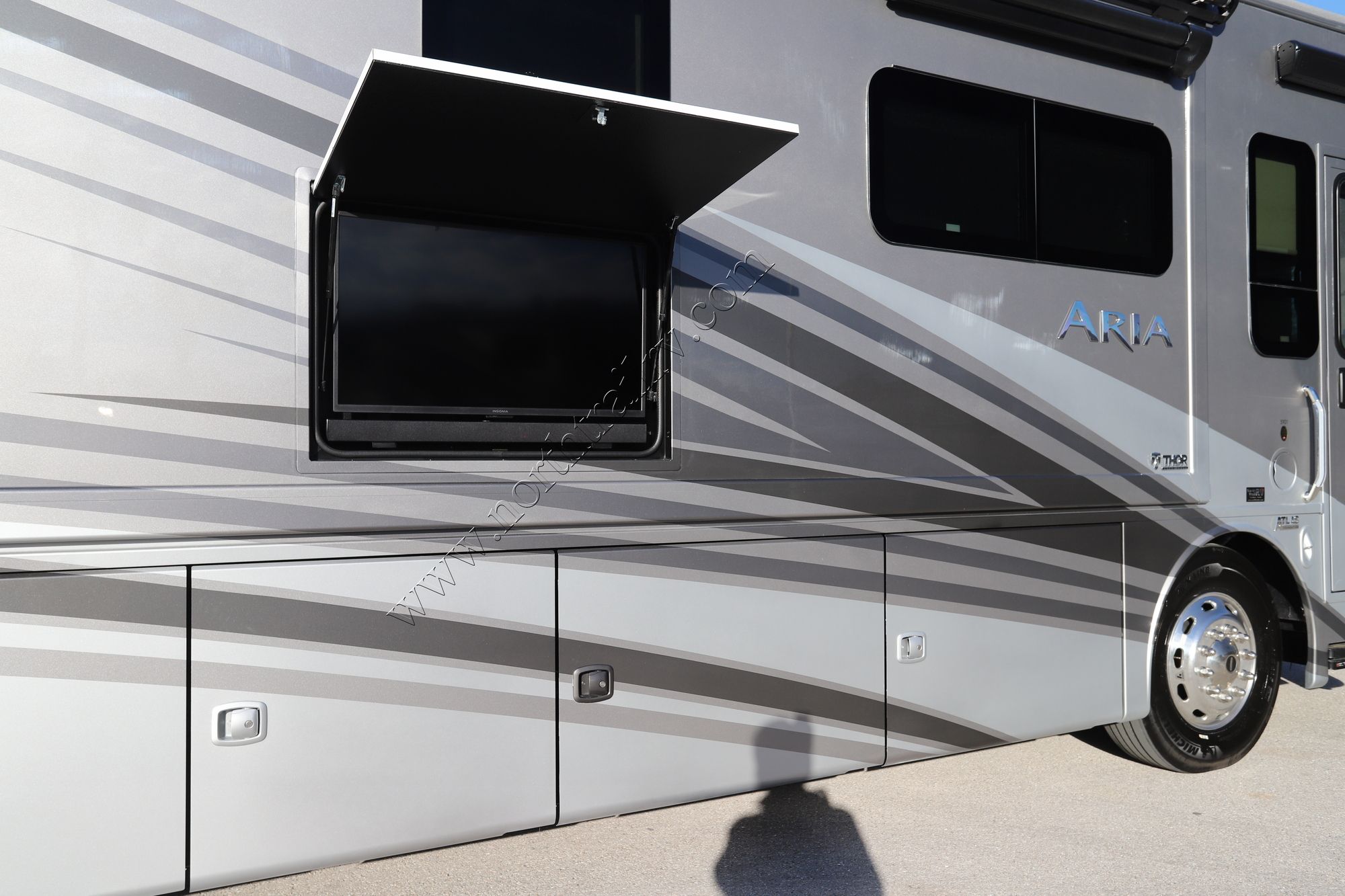 New 2023 Thor Aria 3901 Class A  For Sale