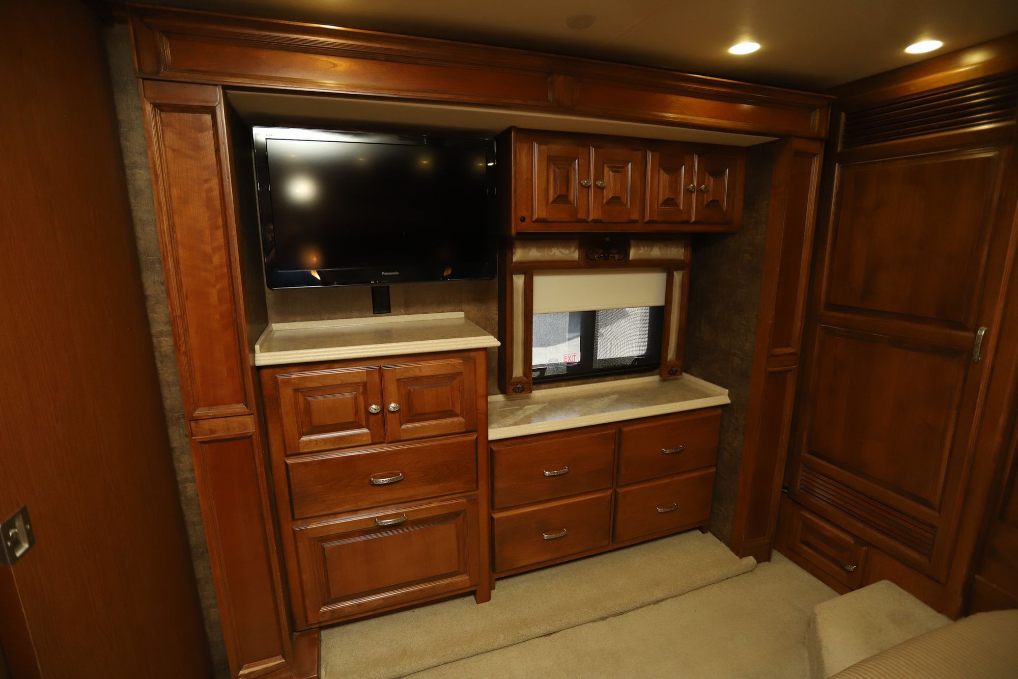 Used 2012 Tiffin Motor Homes Phaeton 40QTH Class A  For Sale