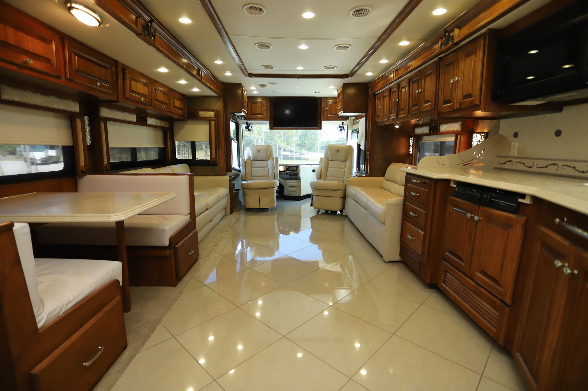 Used 2012 Tiffin Motor Homes Phaeton 40QTH Class A  For Sale