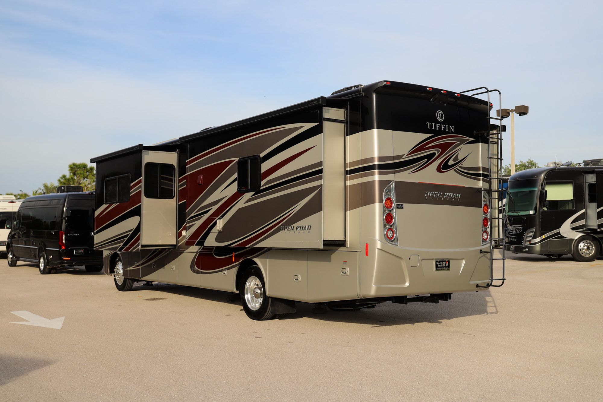 Used 2021 Tiffin Motor Homes Allegro 34PA Class A  For Sale