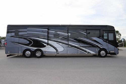 2022 Newmar Mountain Aire 4535