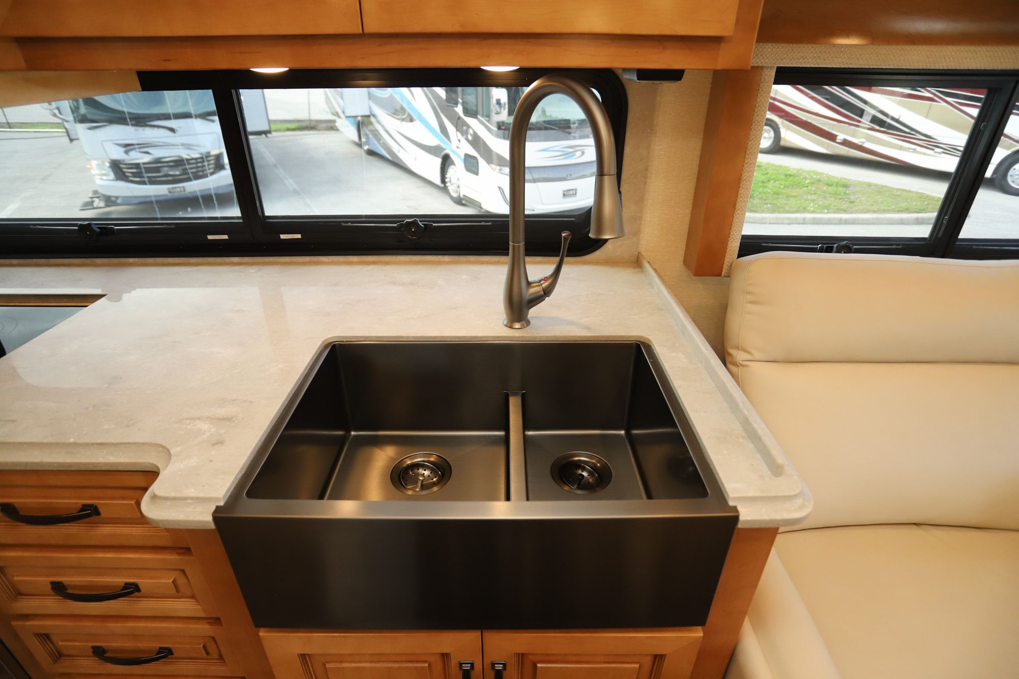 New 2023 Newmar Dutch Star 4370 Class A  For Sale