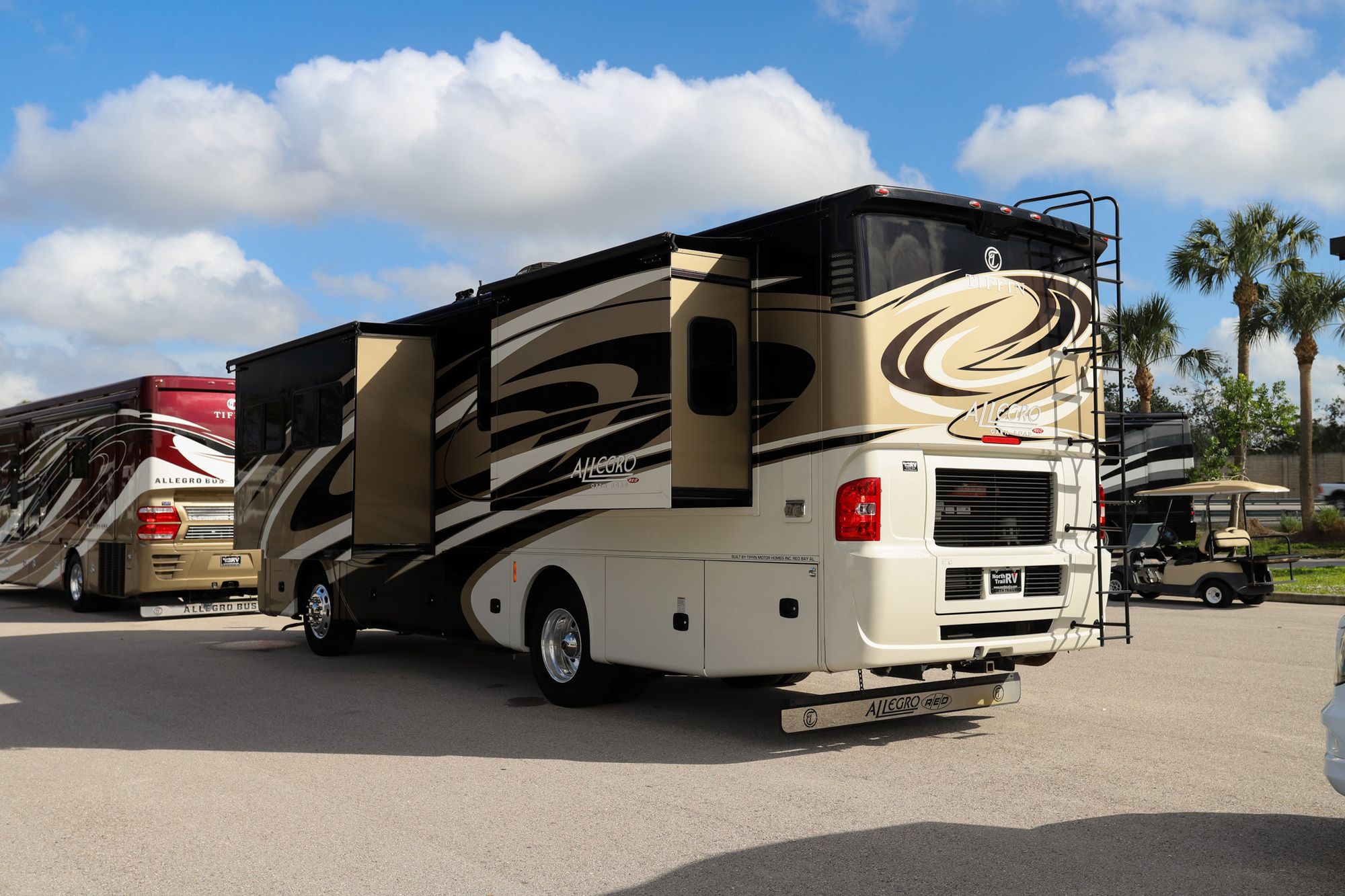 Used 2017 Tiffin Motor Homes Allegro Red 33AA Class A  For Sale