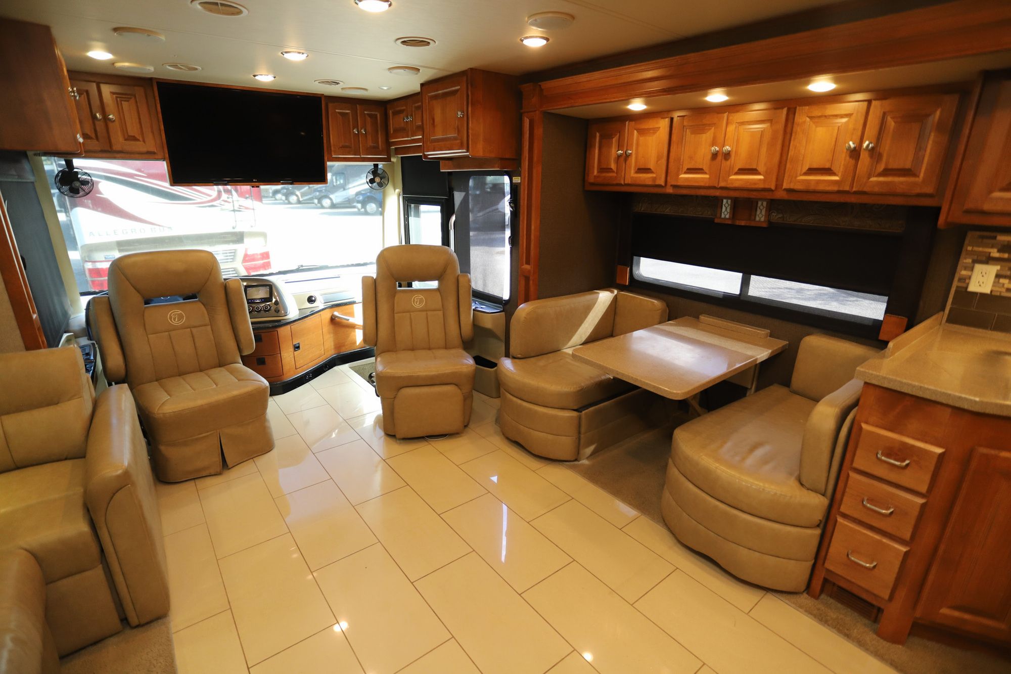 Used 2017 Tiffin Motor Homes Allegro Red 33AA Class A  For Sale