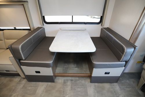 2021 Coachmen Mirada 32SS