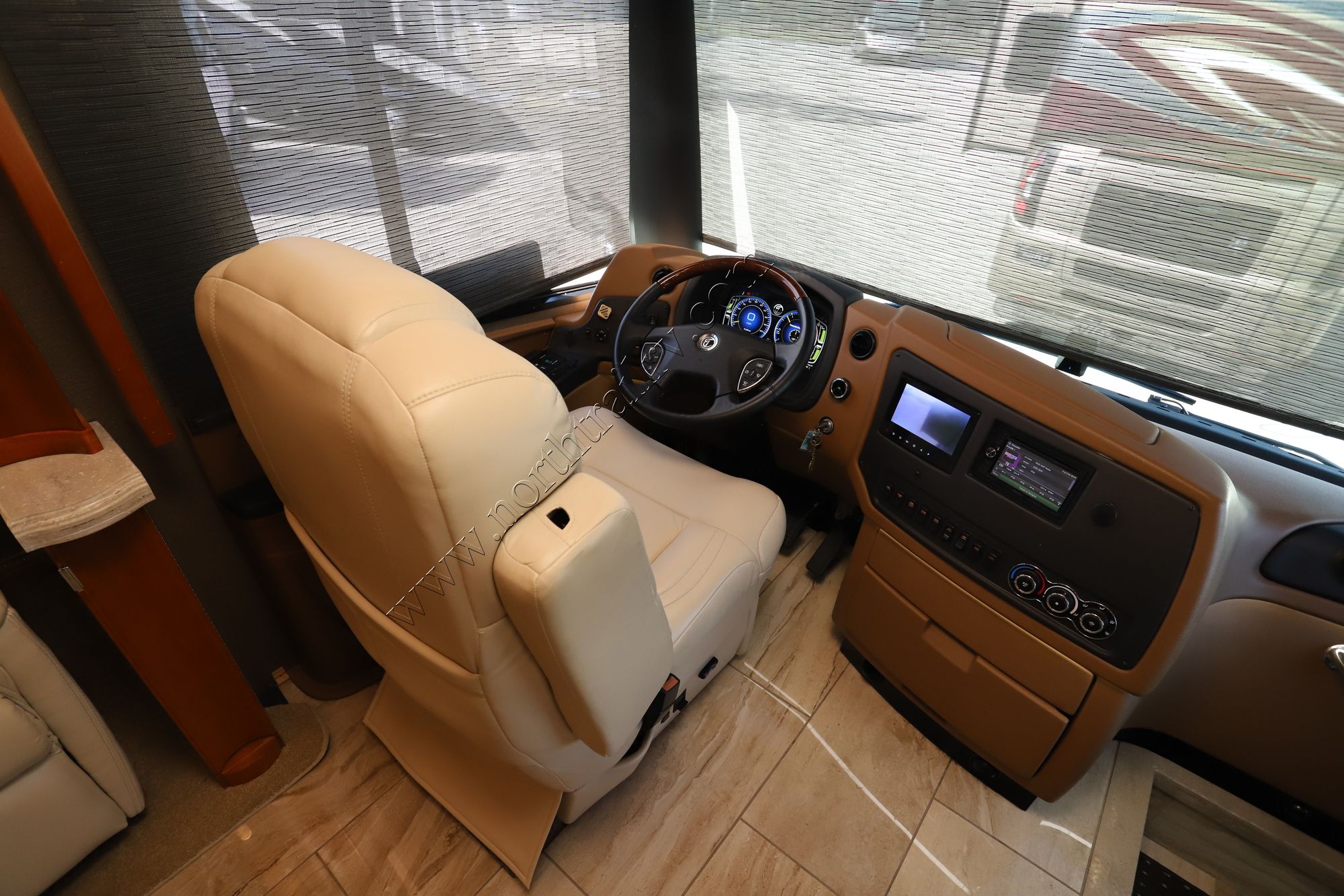Used 2019 Tiffin Motor Homes Allegro Bus 37AP Class A  For Sale