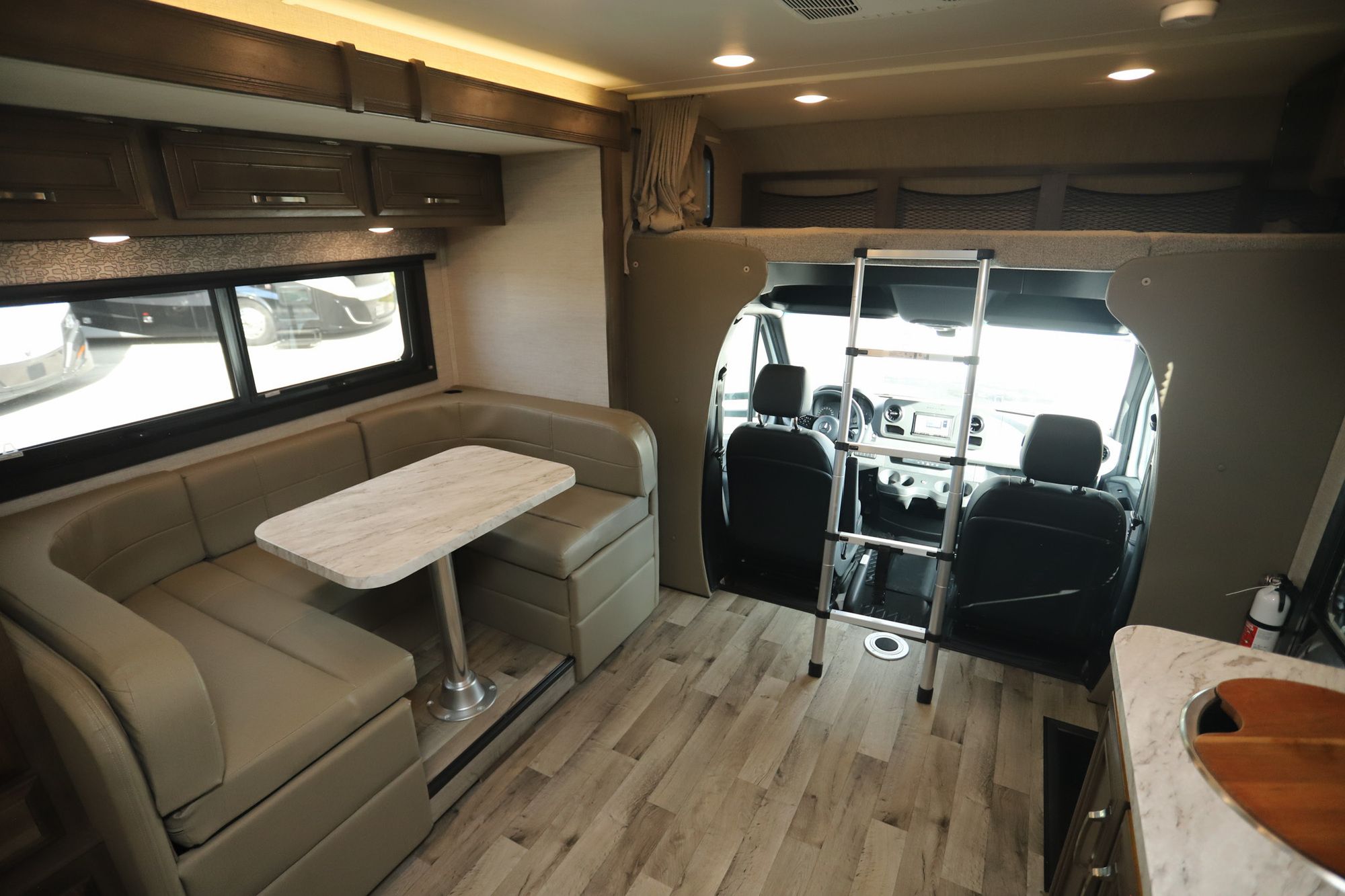 Used 2022 Jayco Melbourne 24L Class C  For Sale