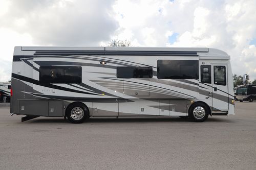 2023 Newmar New Aire 3543