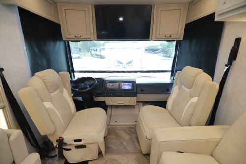 2023 Newmar Canyon Star 3947