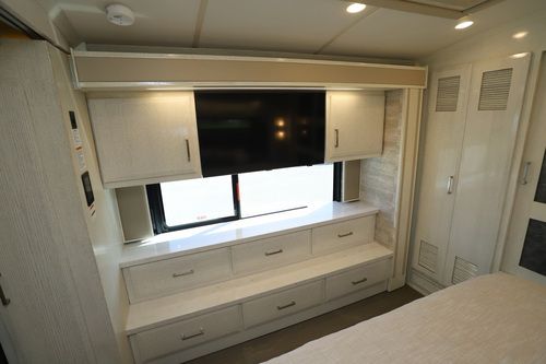 2023 Newmar New Aire 3543