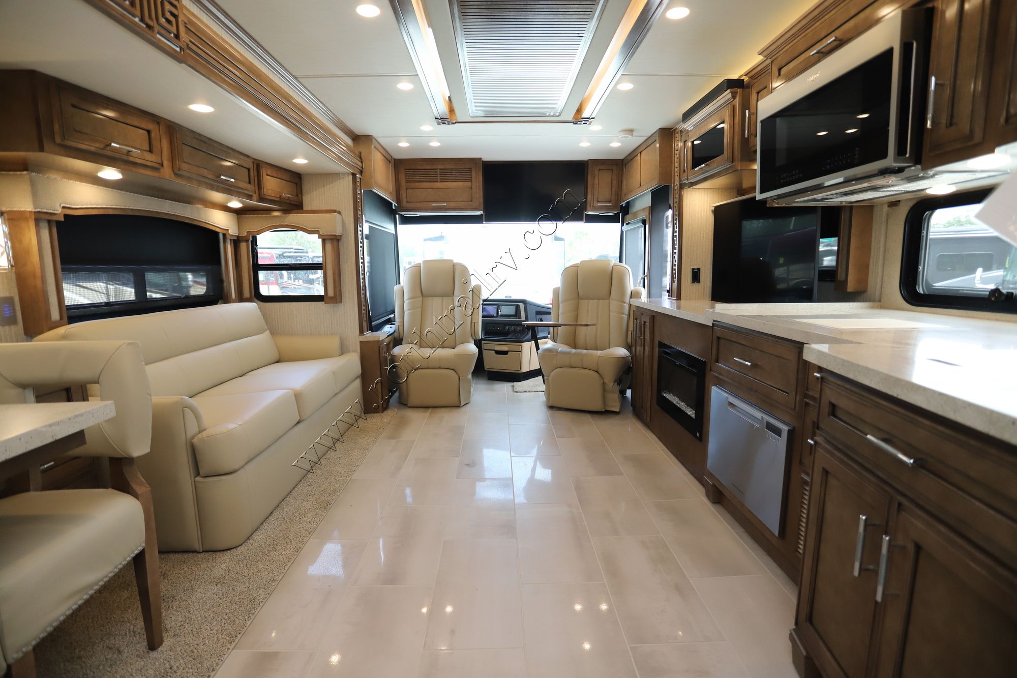 New 2023 Newmar Ventana 3709 Class A  For Sale