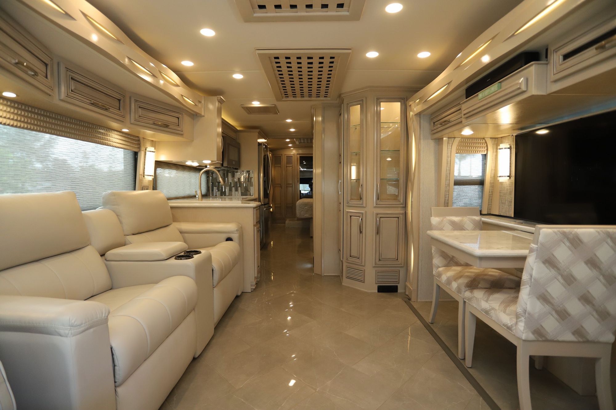 Used 2021 Newmar New Aire 3545 Class A  For Sale