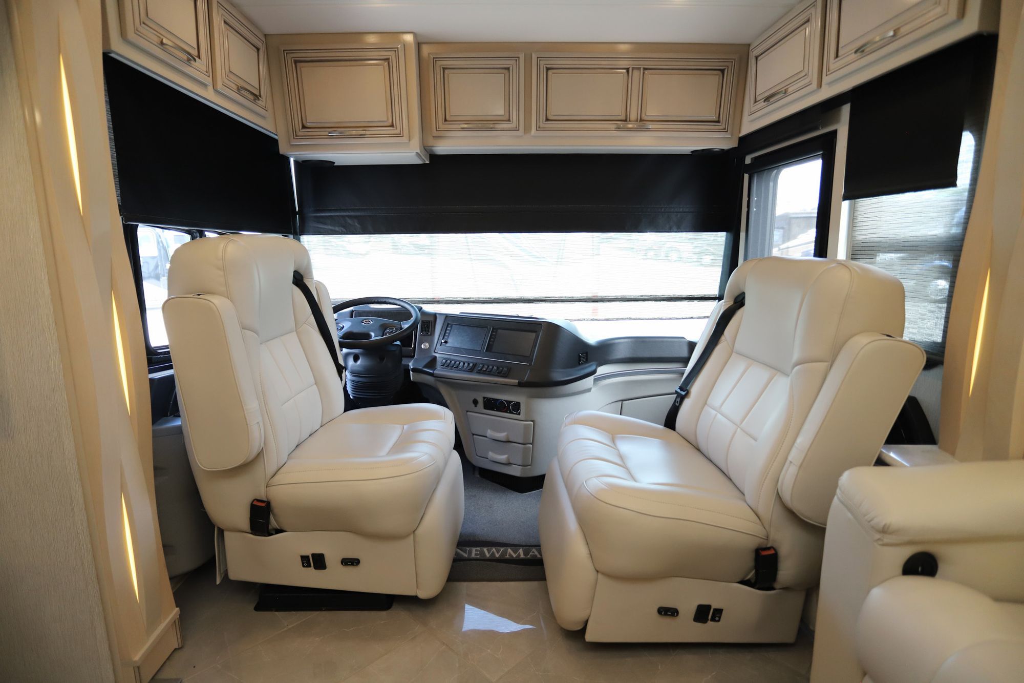 Used 2021 Newmar New Aire 3545 Class A  For Sale