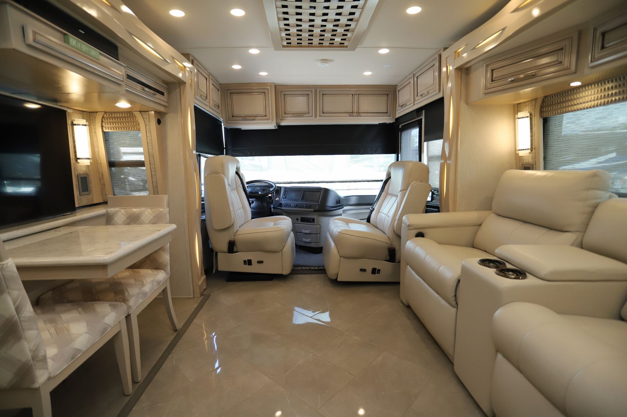 Used 2021 Newmar New Aire 3545 Class A  For Sale