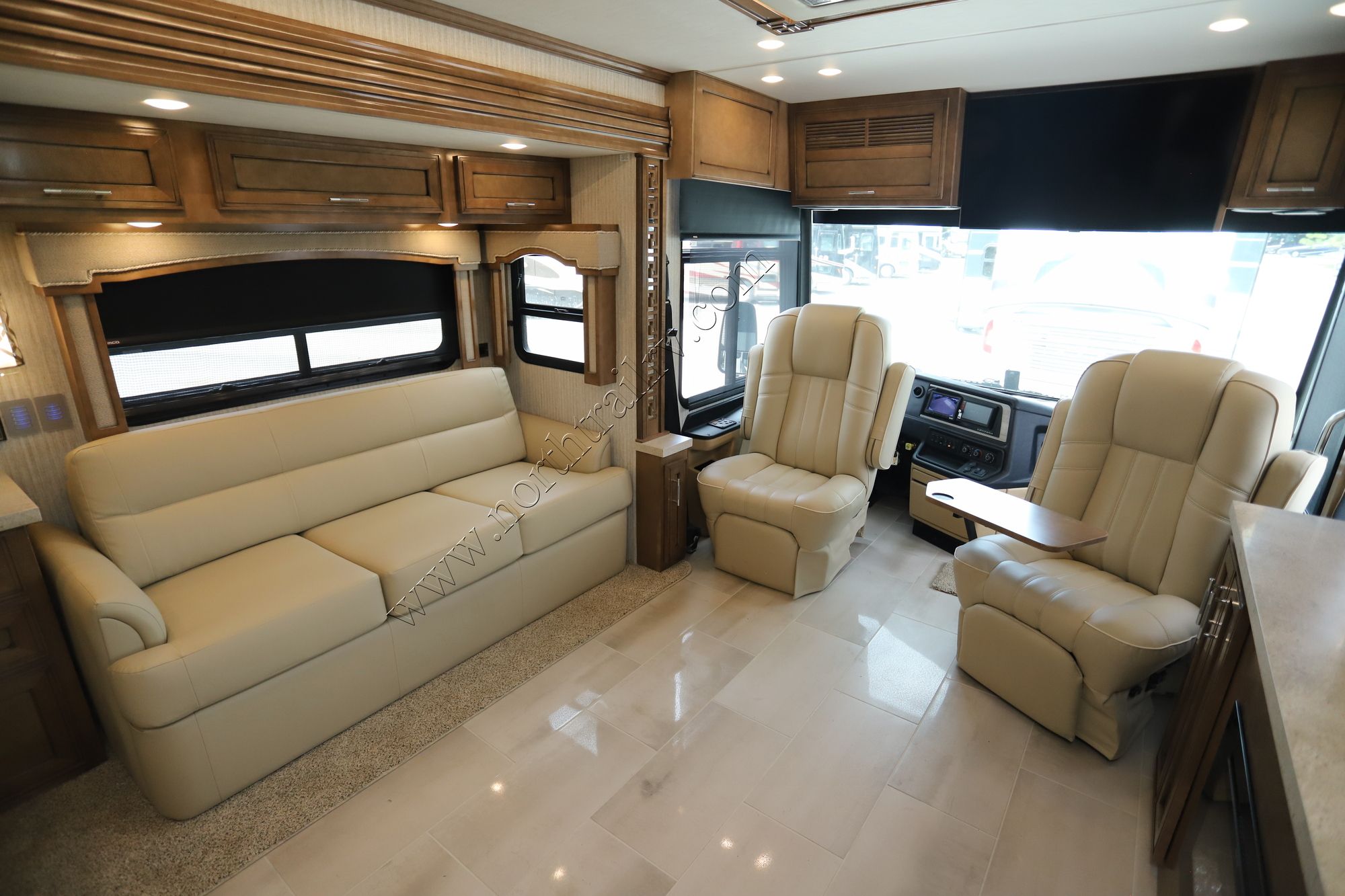 New 2023 Newmar Ventana 3709 Class A  For Sale