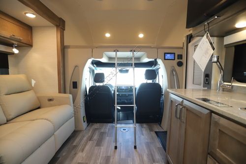 2023 Tiffin Motor Homes Wayfarer 25TW