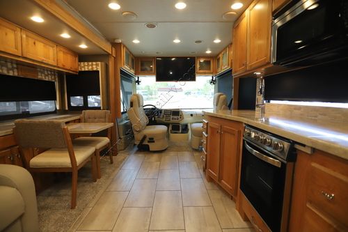 2022 Tiffin Motor Homes Allegro 36LA