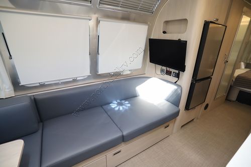 2023 Airstream Globetrotter 25FB