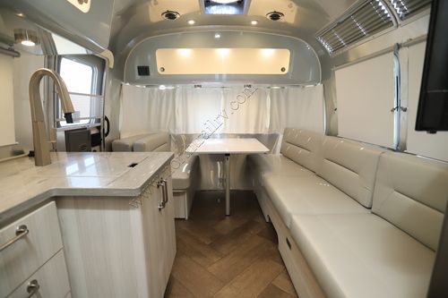 2023 Airstream International 27FB