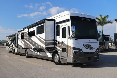 2023 Tiffin Motor Homes Allegro Bus 40IP