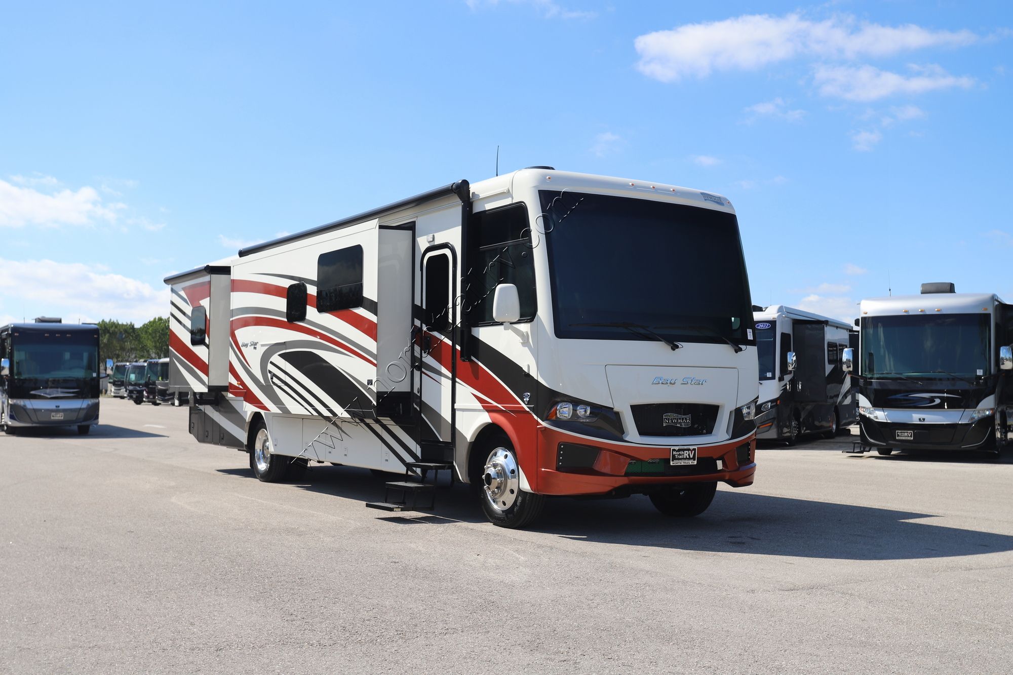 Used 2022 Newmar Bay Star 3626 Class A  For Sale