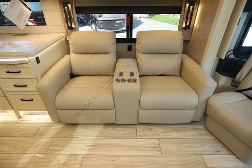 2023 Tiffin Motor Homes Allegro Bus 40IP
