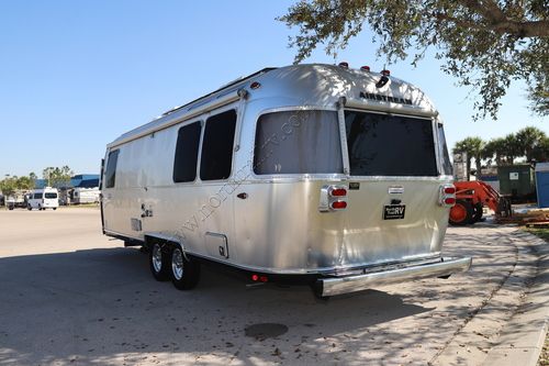 2023 Airstream International 27FB