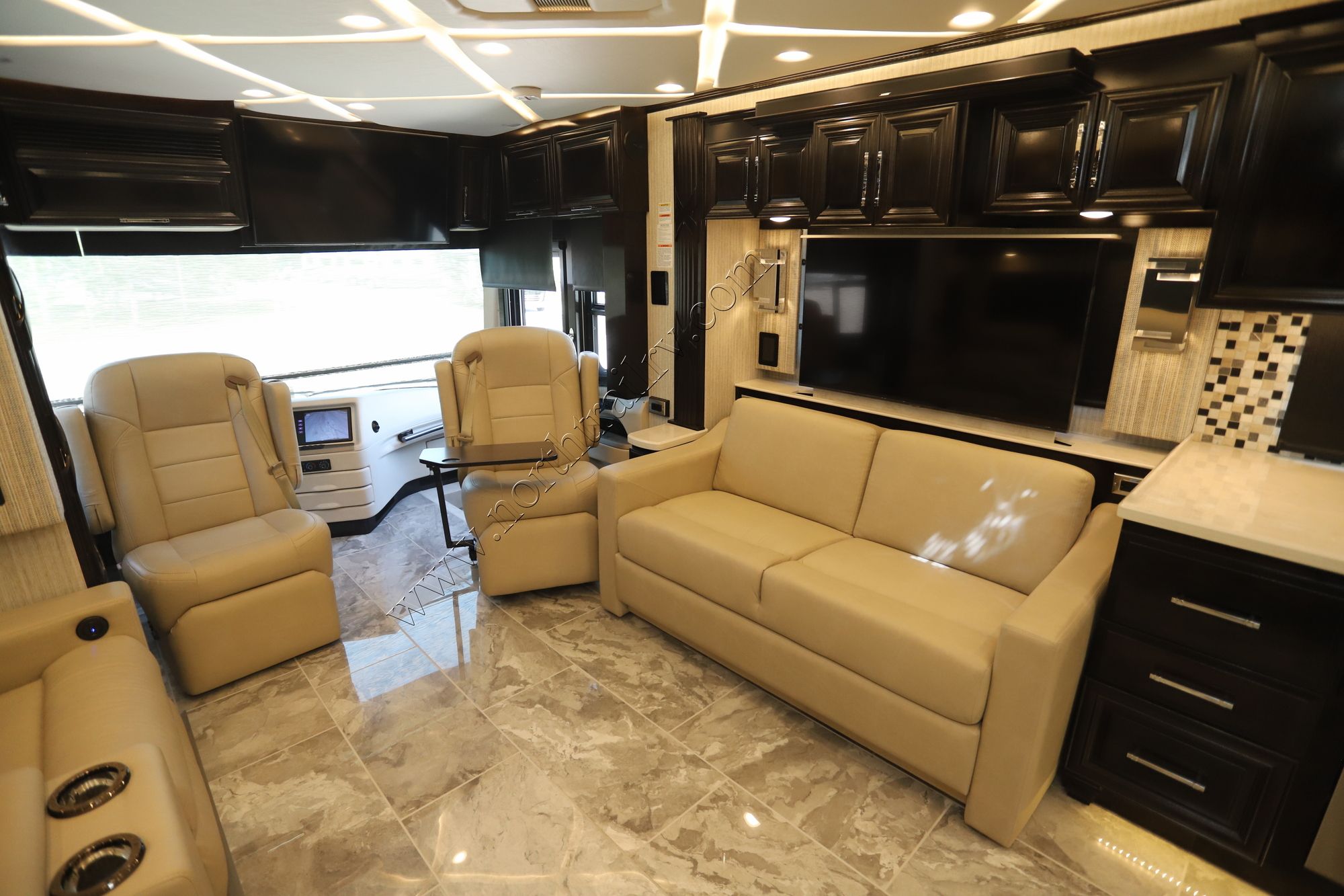 New 2023 Newmar Mountain Aire 4551 Class A  For Sale