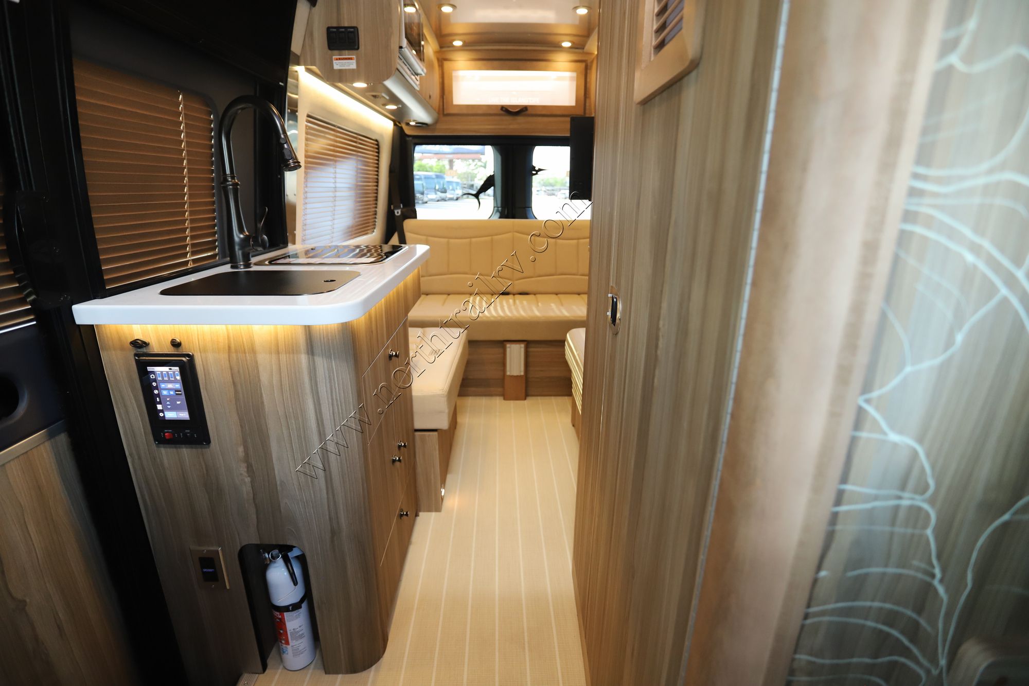 New 2023 Airstream Interstate 19 TB 4x4 Class B  For Sale